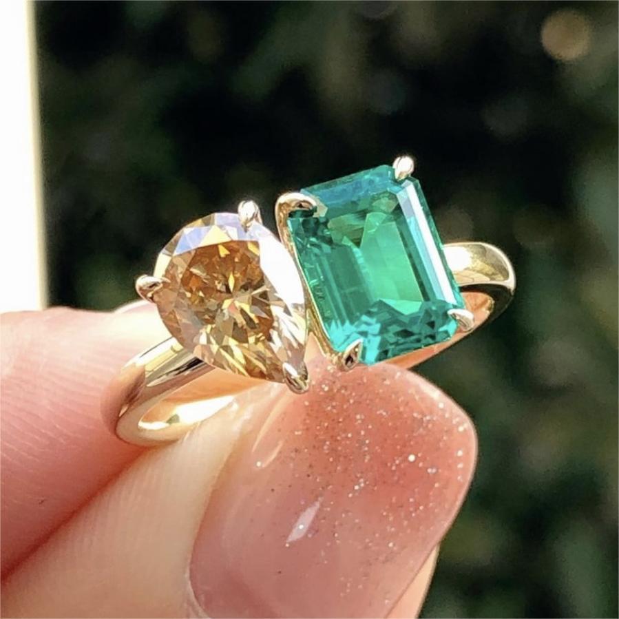 Women's Luxury Zircon Square Ring